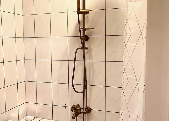 Gartensuite In Duesseldorf, 10 Min Zur Messe Appartement