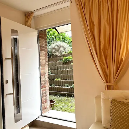 Апартаменты Gartensuite In Duesseldorf, 10 Min Zur Messe